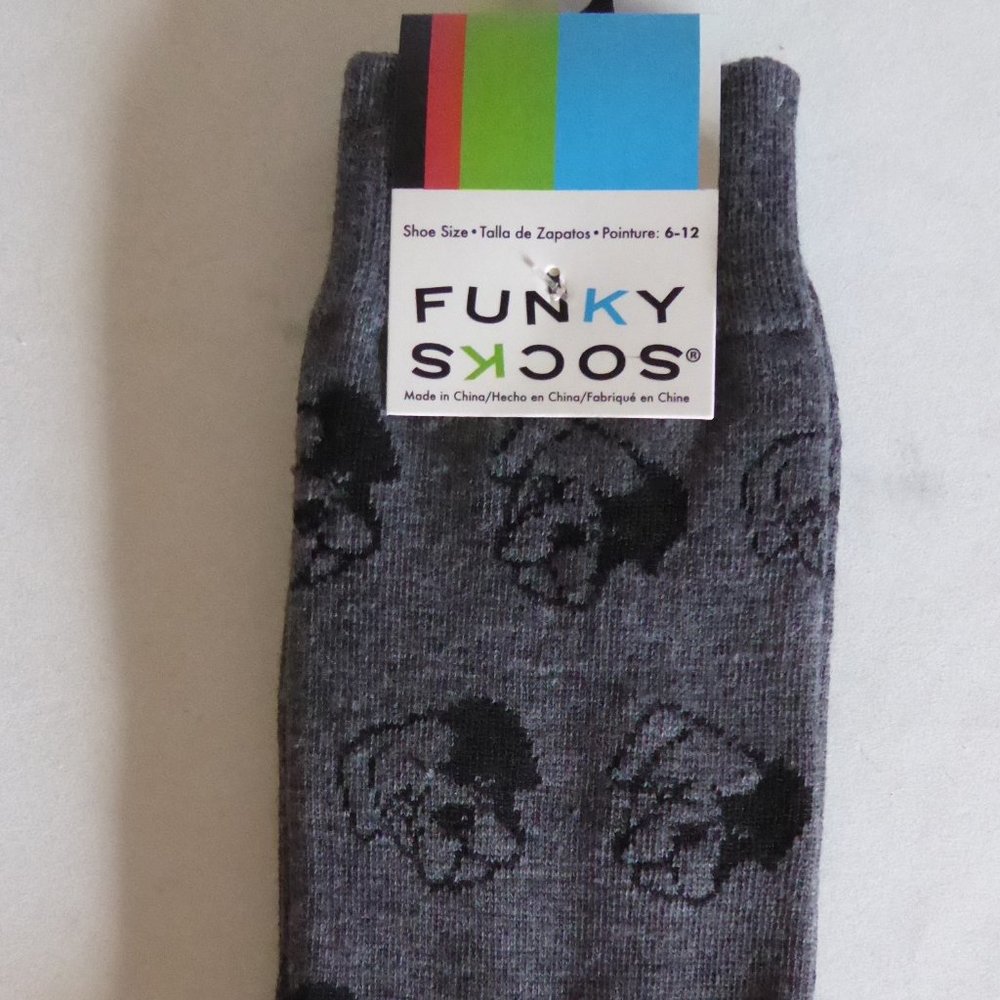 FUNKY SOCKS BRAND MENS BOXER DOG GRAY SOCKS (NEW WITH TAGS)